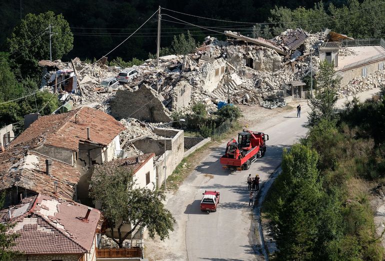 Последствия землетрясения в Аматриче, Италия, 2016 год.